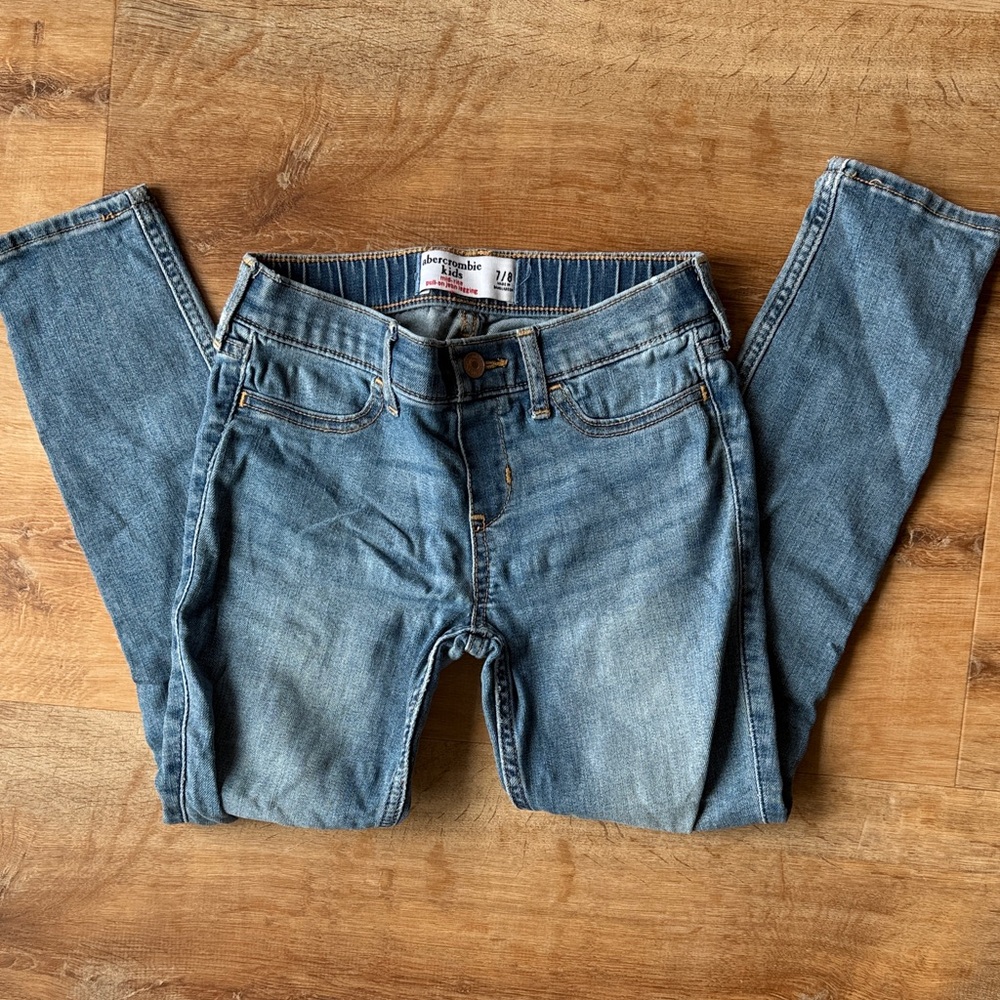 Abercrombie Girls Midrise Jeans | Size 7/8